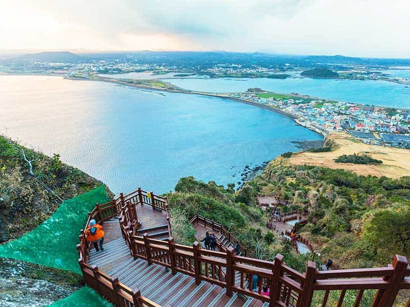 Những điều bạn cần chú ý khi đến đảo Jeju để du lịch.